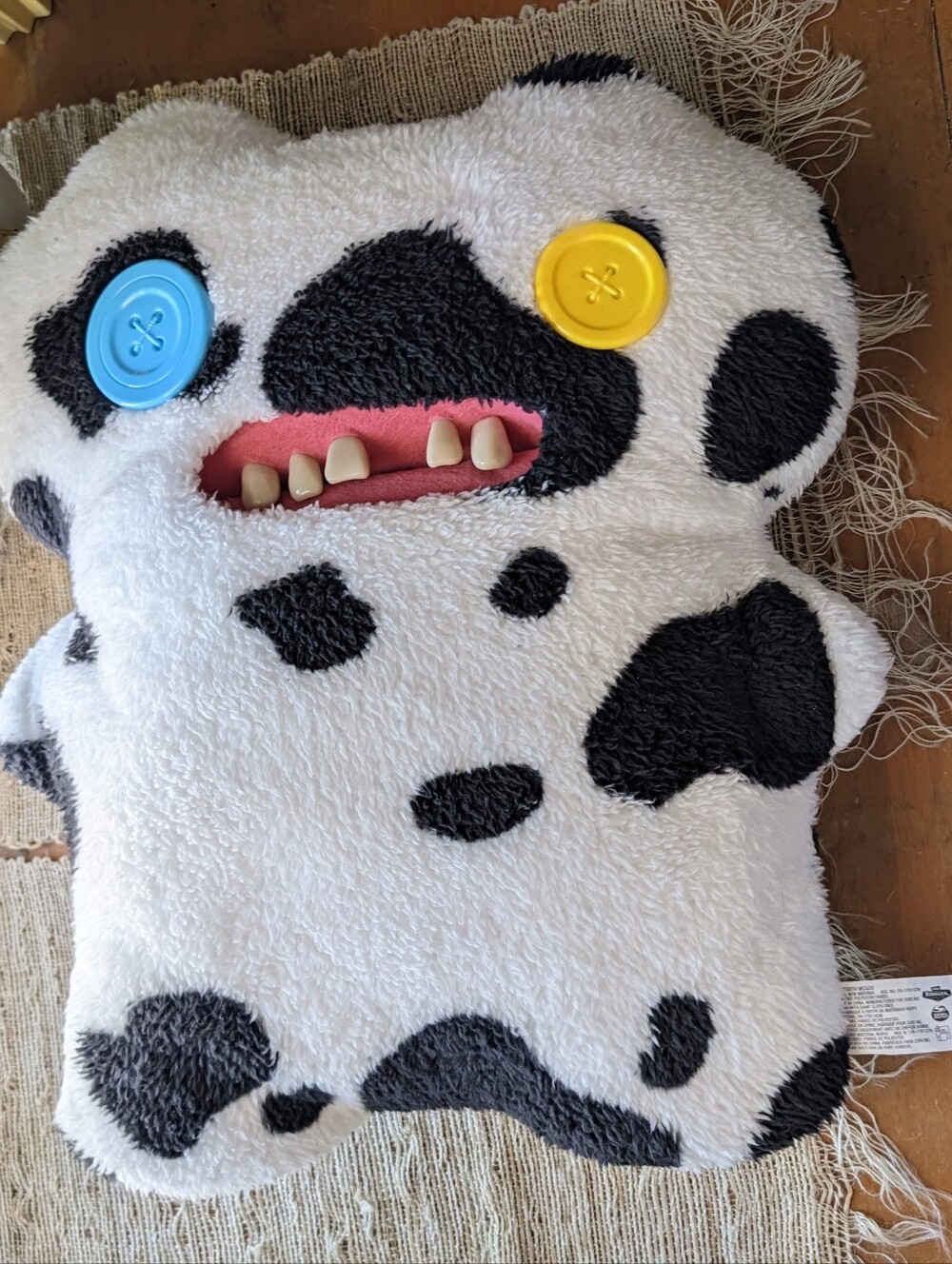 BIGG FUGGLER Fugg GapTooth McGoo 18"Cow Plush Black & White XL Big